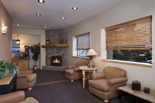 Tahoe Lakeshore Lodge & Spa image 3